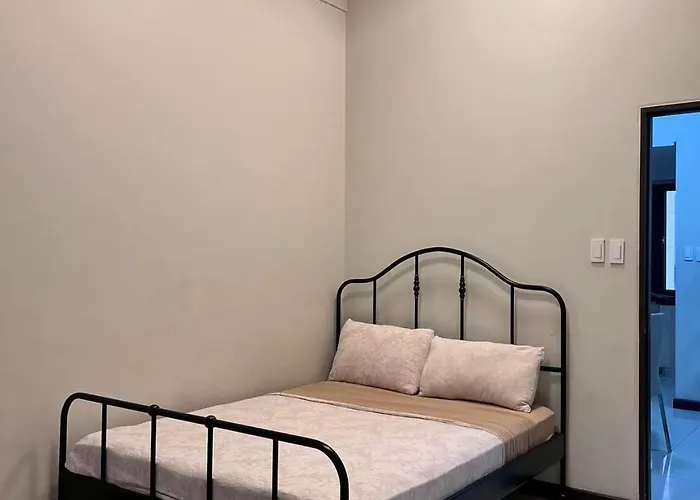 Admiral Baysuites 2823 Manille